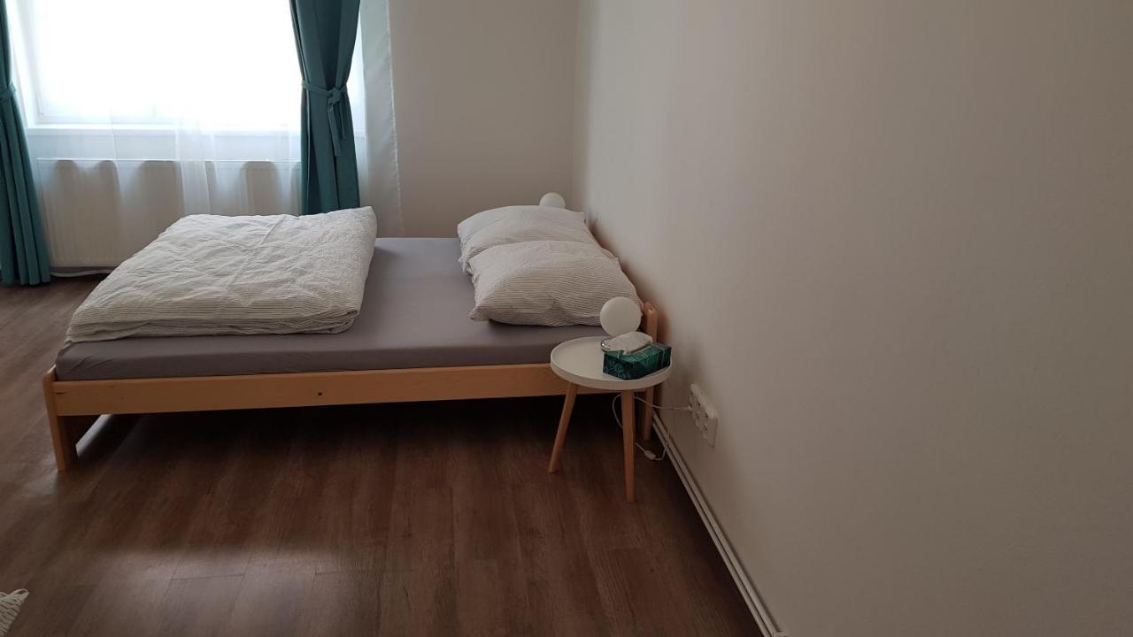 Apartman Pod Zamkem Дечин Экстерьер фото